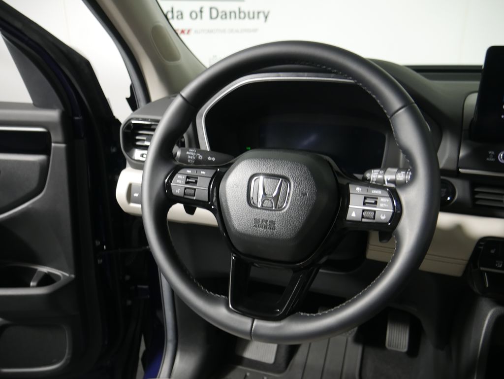 2026 Honda Passport photo 8