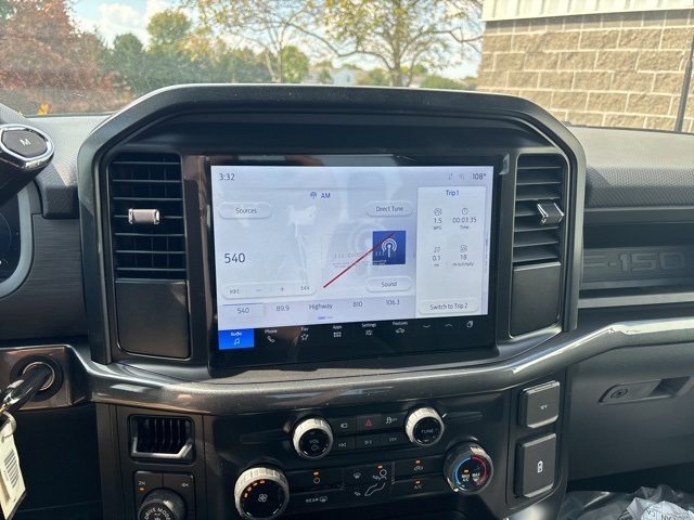 2025 Ford F-150 STX photo 21