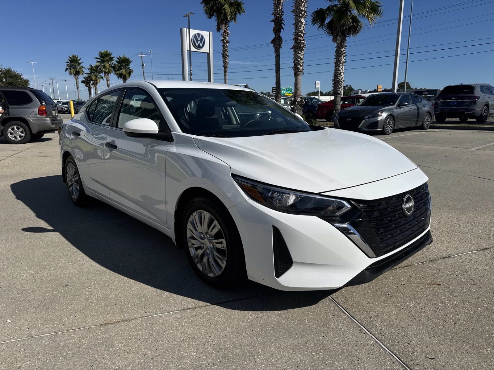 2024 Nissan Sentra S photo 2