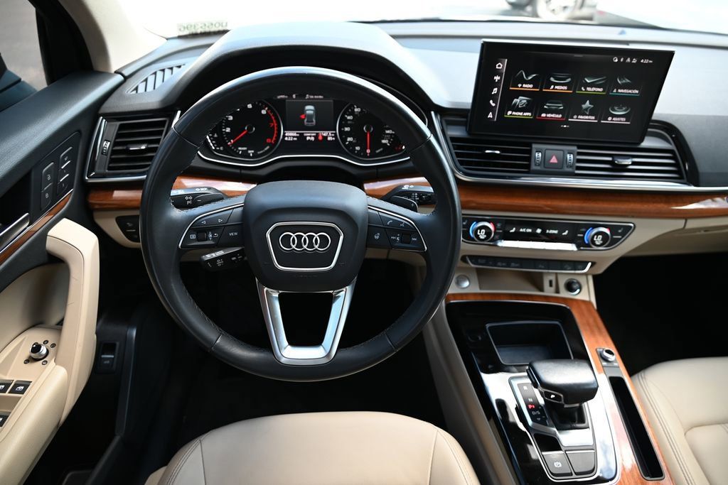 2023 Audi Q5 45 S line Premium photo 14