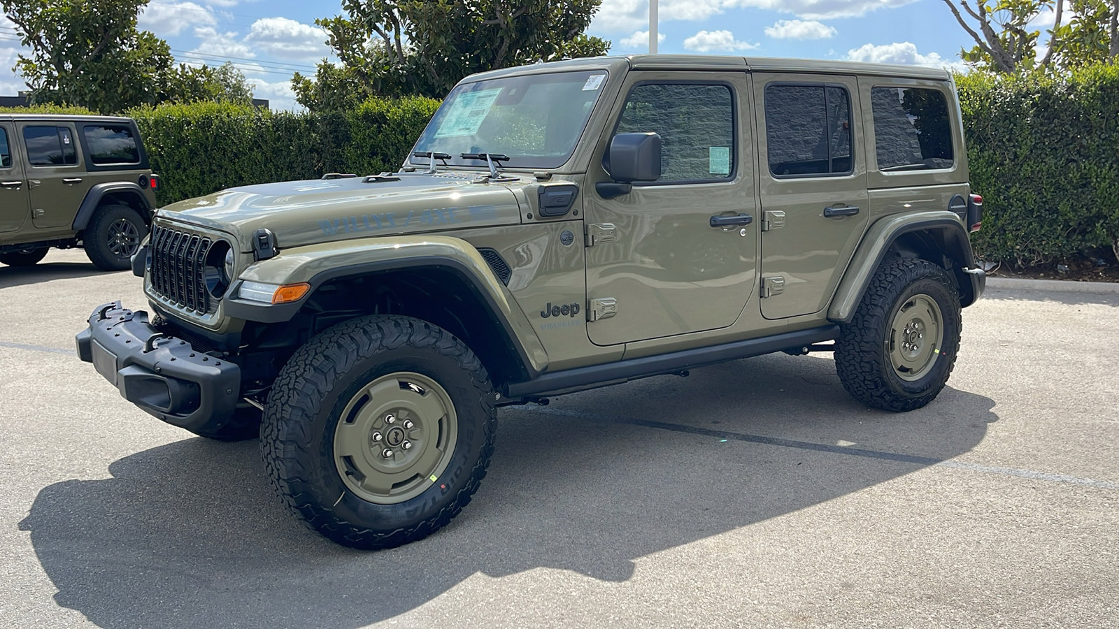 2025 Jeep Wrangler 4xe Willys photo 2