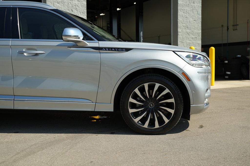 2022 Lincoln Aviator Black Label Grand Touring photo 5