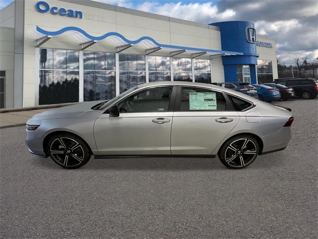 2025 Honda Accord Hybrid Sport photo 2