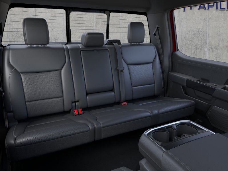 2025 Ford F-150 Lariat FX4 photo 13