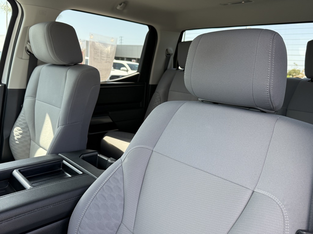 2024 Toyota Tundra SR5 photo 18