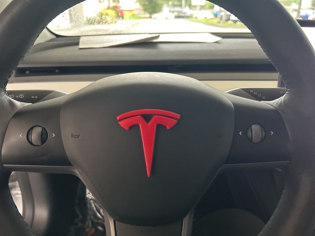 2021 Tesla Model 3 Standard Range Plus photo 37
