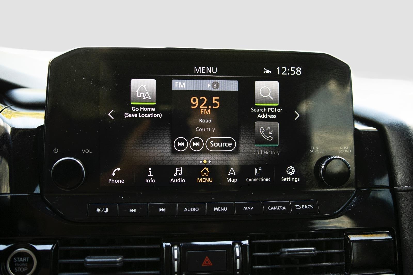 2024 Nissan Pathfinder SL photo 7