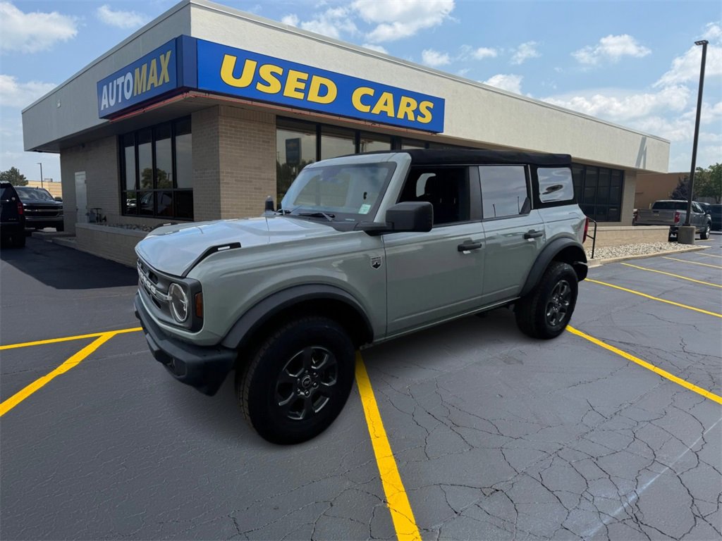 2022 Ford Bronco 4-Door Base's photo