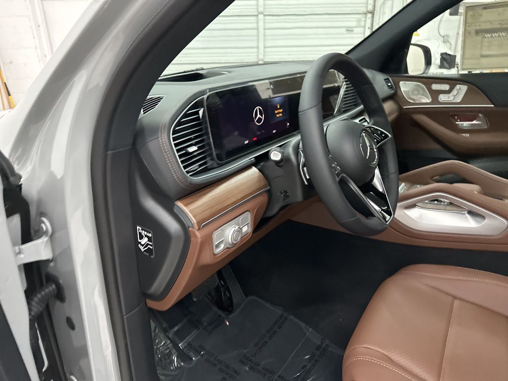 2026 Mercedes Benz GLE 450 4MATIC photo 6