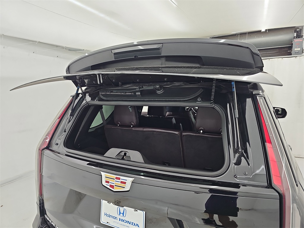 2024 Cadillac Escalade Sport Platinum photo 14