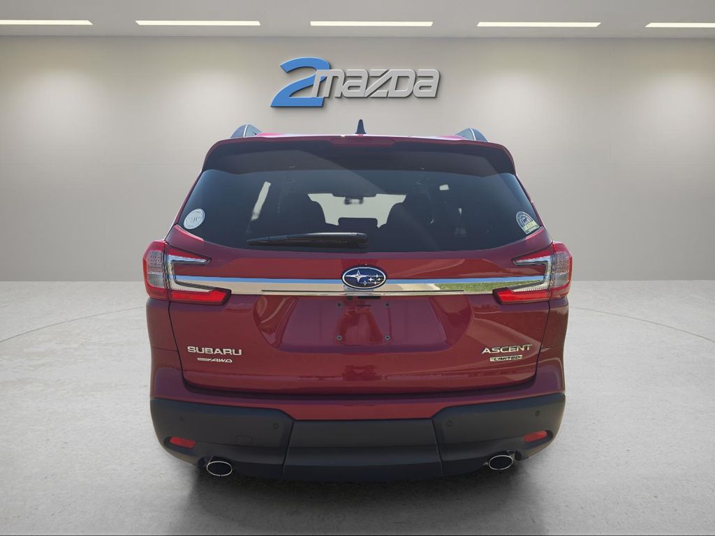 2024 Subaru Ascent Limited photo 4