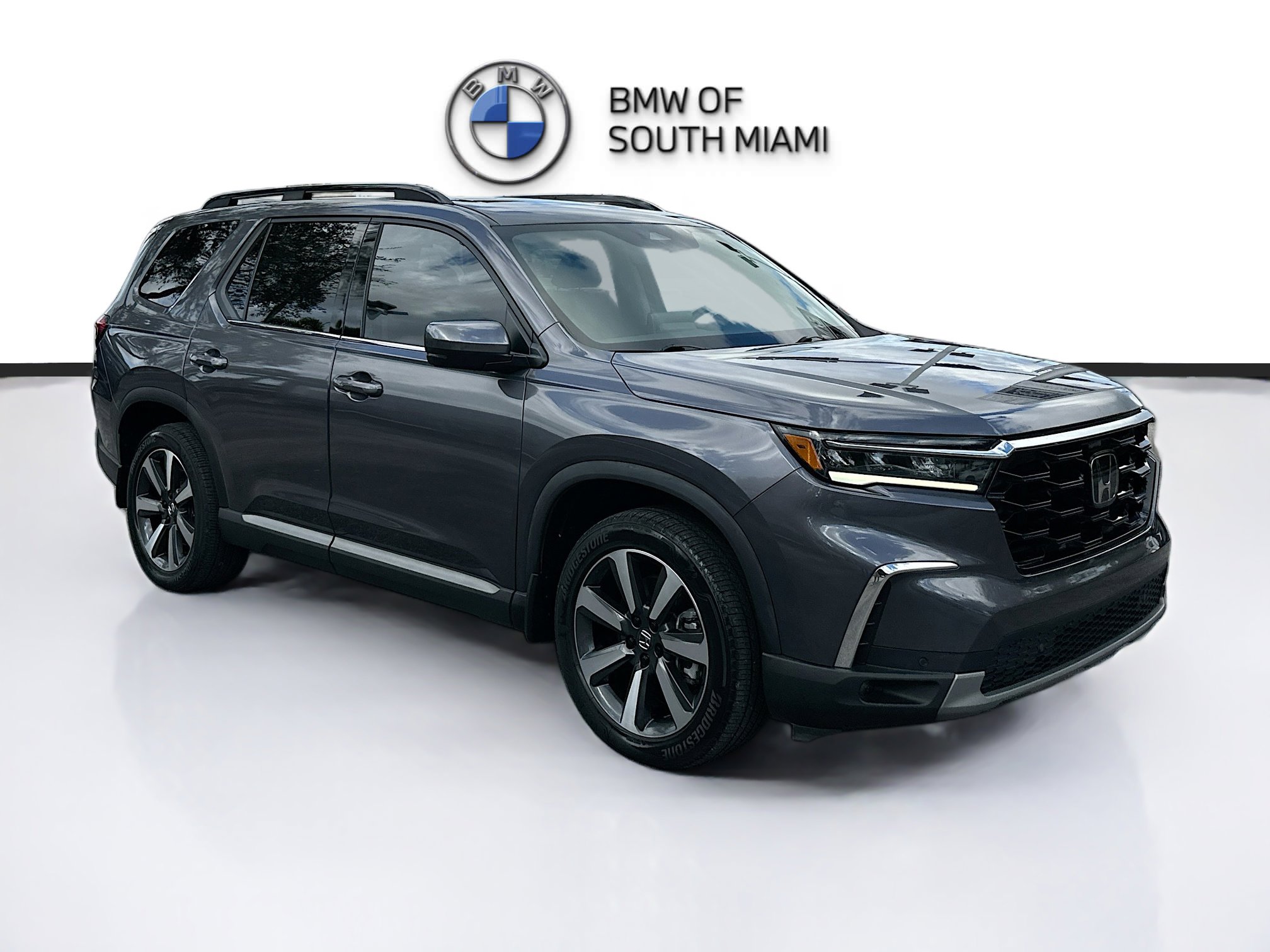 2023 Honda Pilot Touring's photo