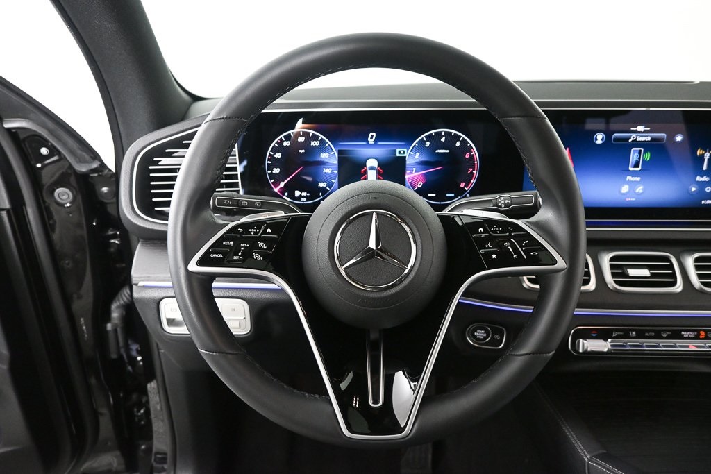2025 Mercedes Benz GLE 450 4MATIC photo 2