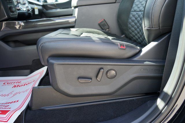 2025 FORD F-250 - Image 34