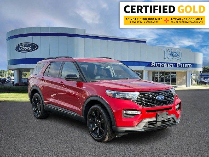 2022 Ford Explorer ST-LINE's photo