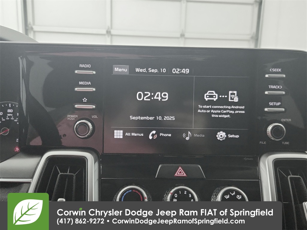 2021 Kia Sorento LX photo 23