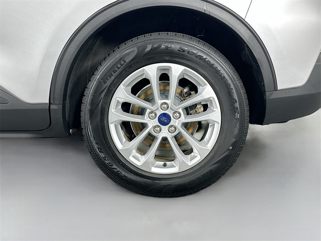 2020 Ford Escape SE photo 27