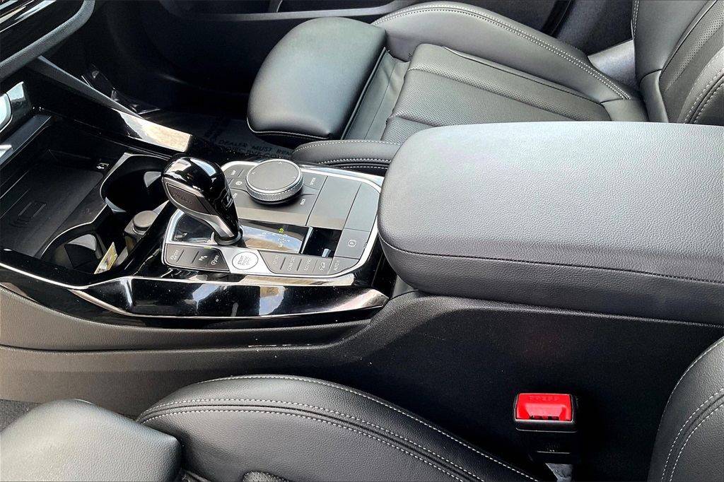 2023 BMW X3 - Image 16