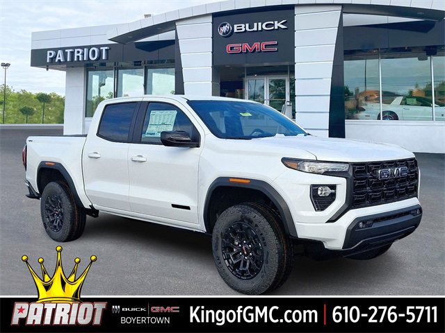 2026 GMC Canyon Elevation's photo