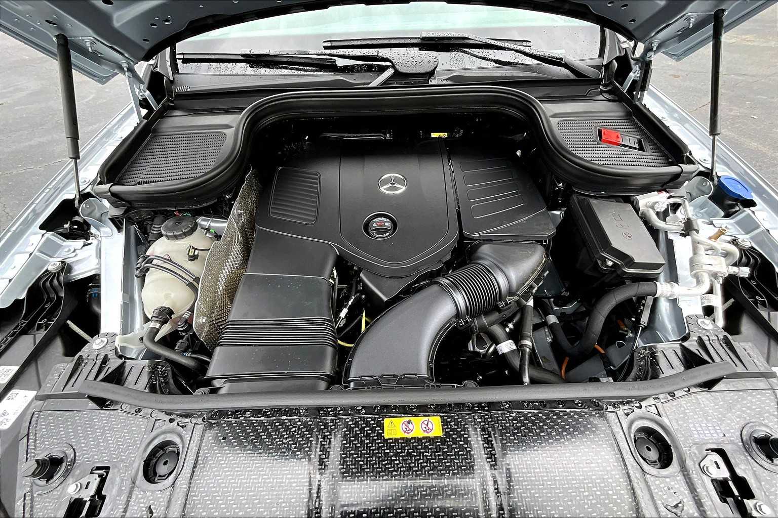 2025 Mercedes Benz GLE 450e 4MATIC photo 30
