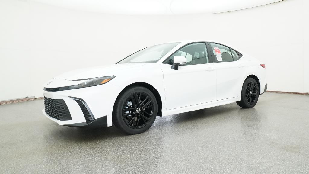 2026 Toyota Camry SE photo 3