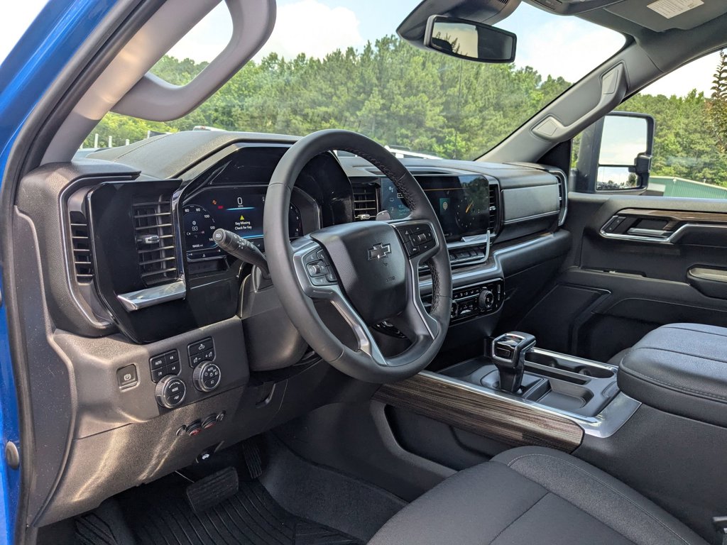 2023 Chevrolet Silverado 1500 LT Trail Boss High Country photo 13