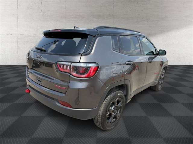 2024 Jeep Compass Trailhawk photo 7