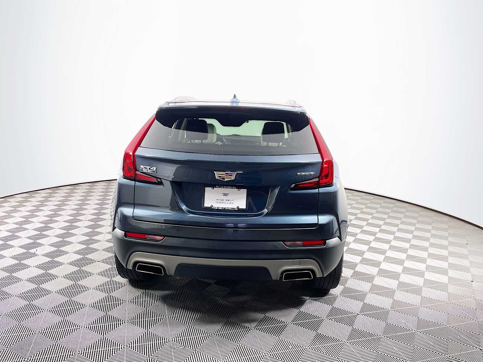 2021 Cadillac XT4 Premium Luxury photo 5