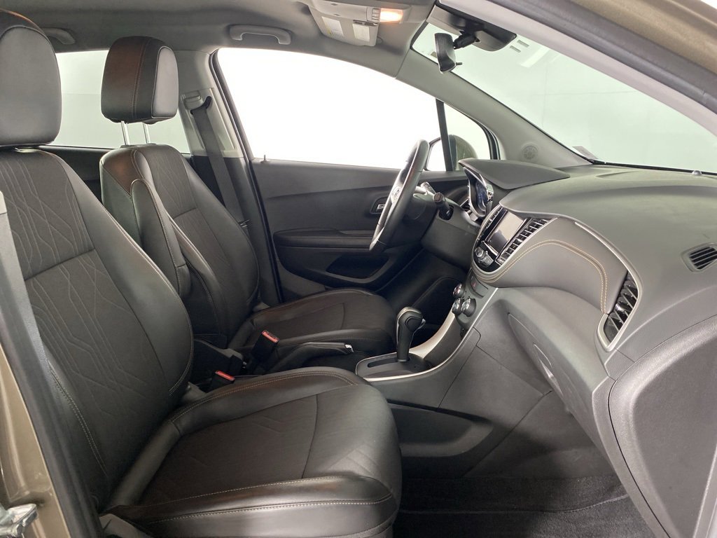 2022 Chevrolet Trax LT photo 21