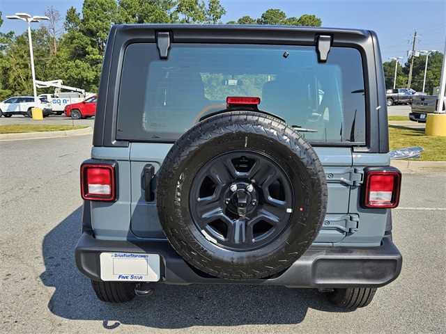 2025 Jeep Wrangler Sport photo 11
