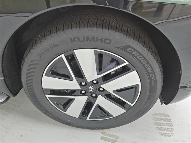 2026 Hyundai Ioniq SEL photo 16