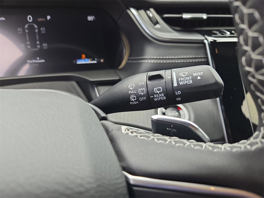 2025 Jeep Grand Cherokee Altitude X photo 27
