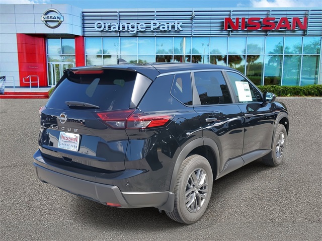 2026 Nissan Rogue S photo 2