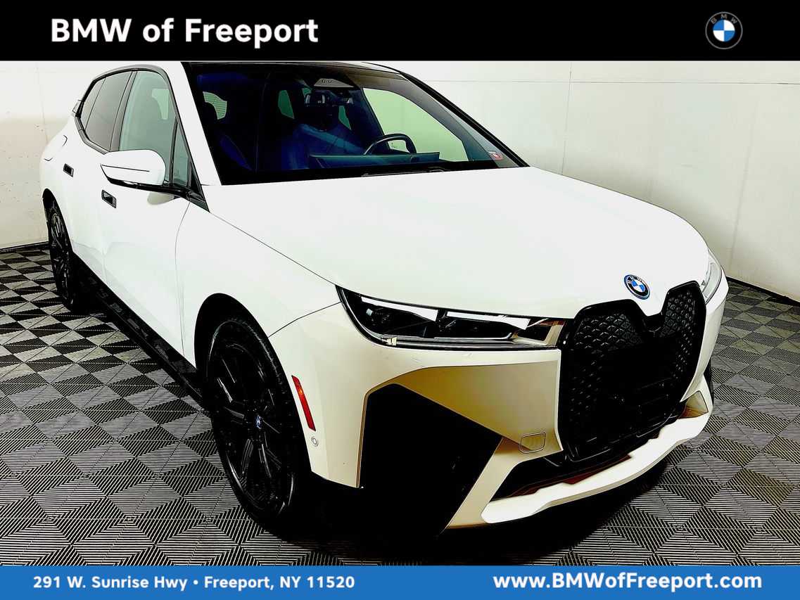 Pre-Owned 2023 BMW iX M60 Sport Utility in Freeport #PCM90959R | BMW of ...
