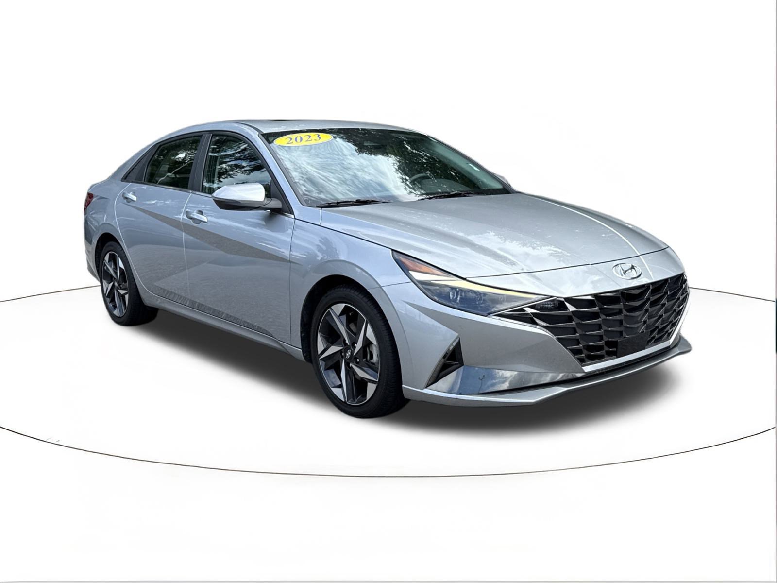 2023 Hyundai Elantra Limited's photo