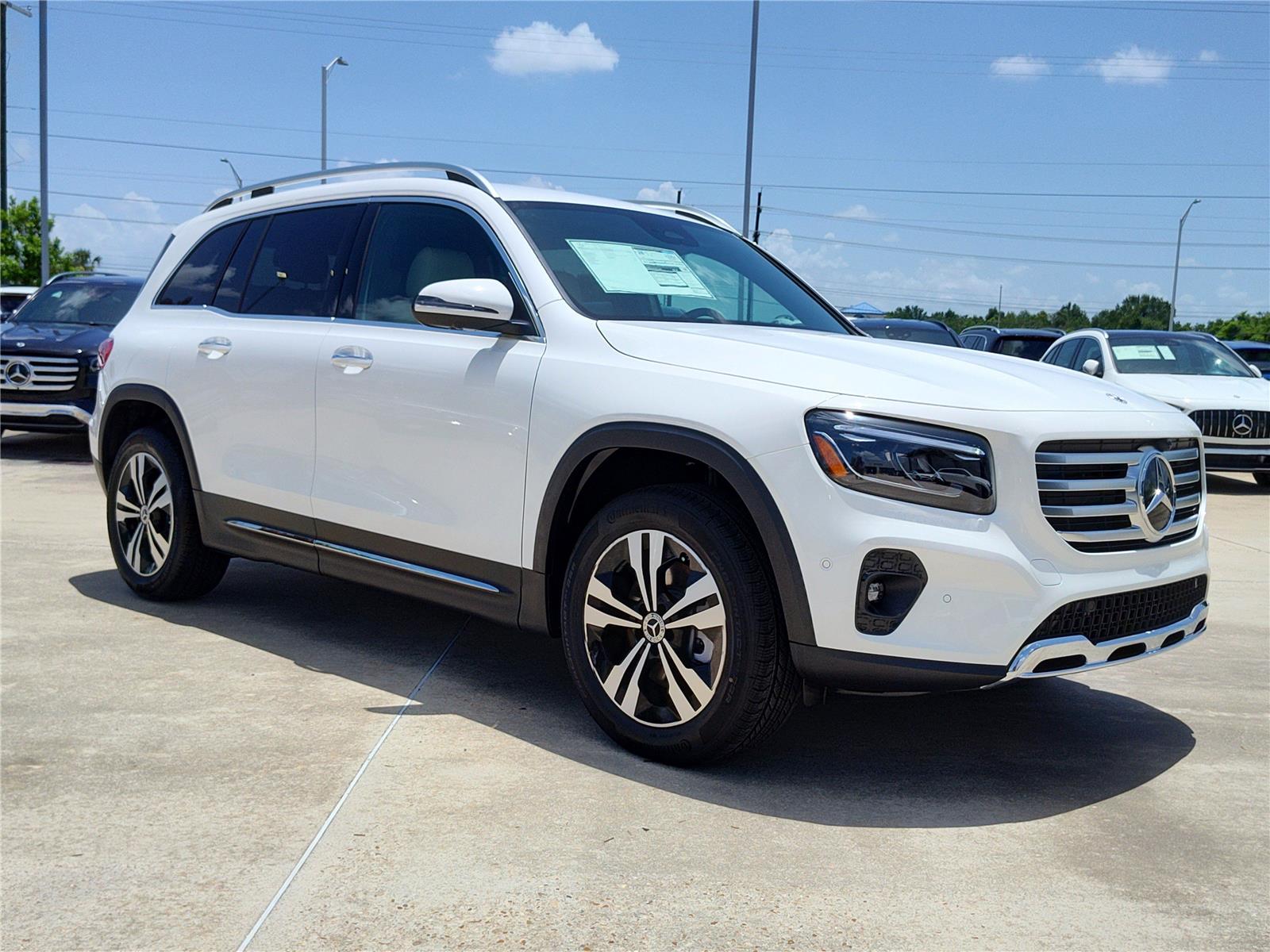 2025 Mercedes Benz GLB 250 photo 4