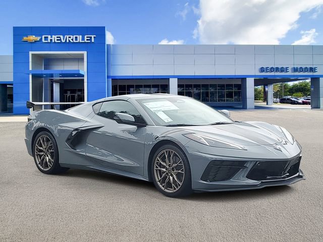 2025 Chevrolet Corvette 2LT's photo