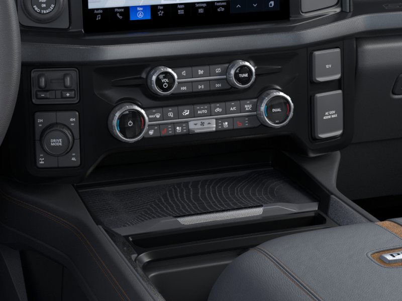 2024 Ford F-350 Platinum photo 14