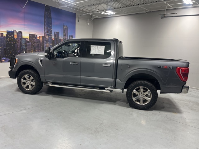2022 Ford F-150 XLT photo 3