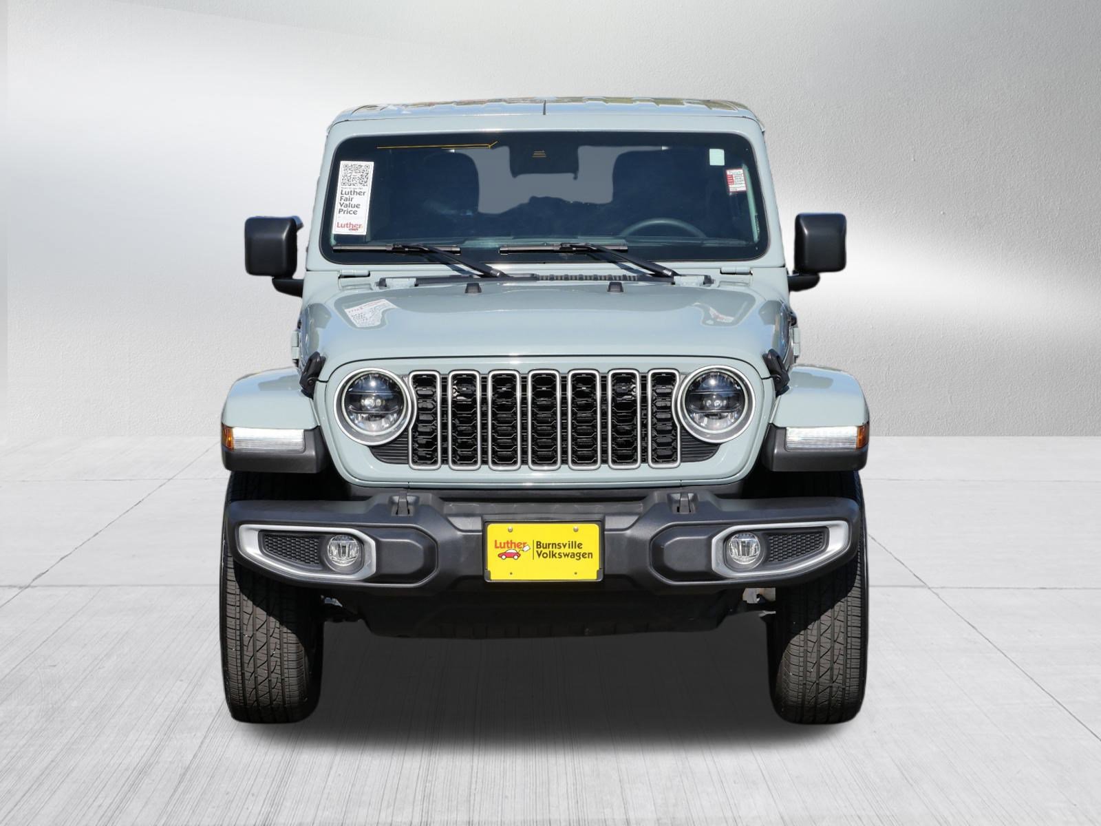 2024 Jeep Wrangler Sahara photo 2