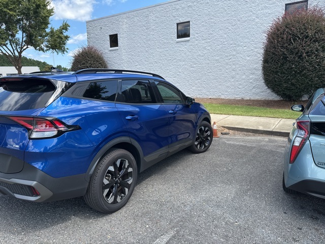 2023 Kia Sportage X-Line photo 3