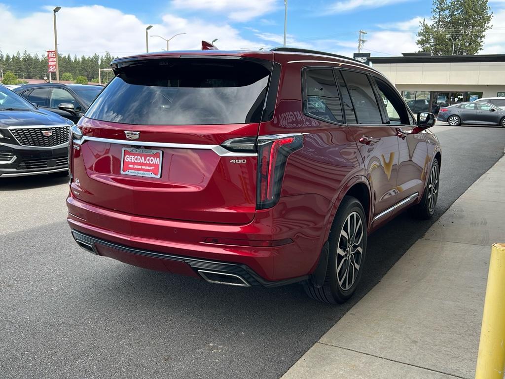 2021 Cadillac XT6 Sport photo 4