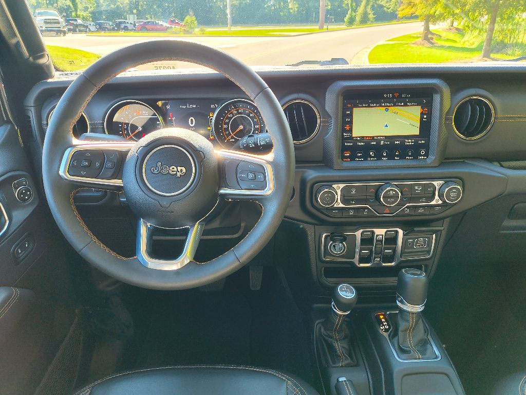 2023 Jeep Wrangler High Altitude photo 22