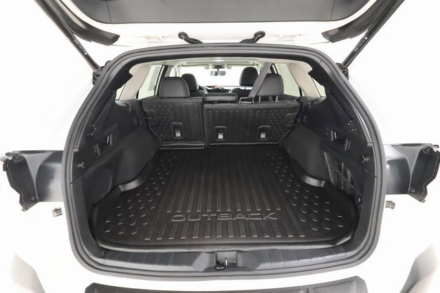 2022 Subaru Outback Limited XT photo 20