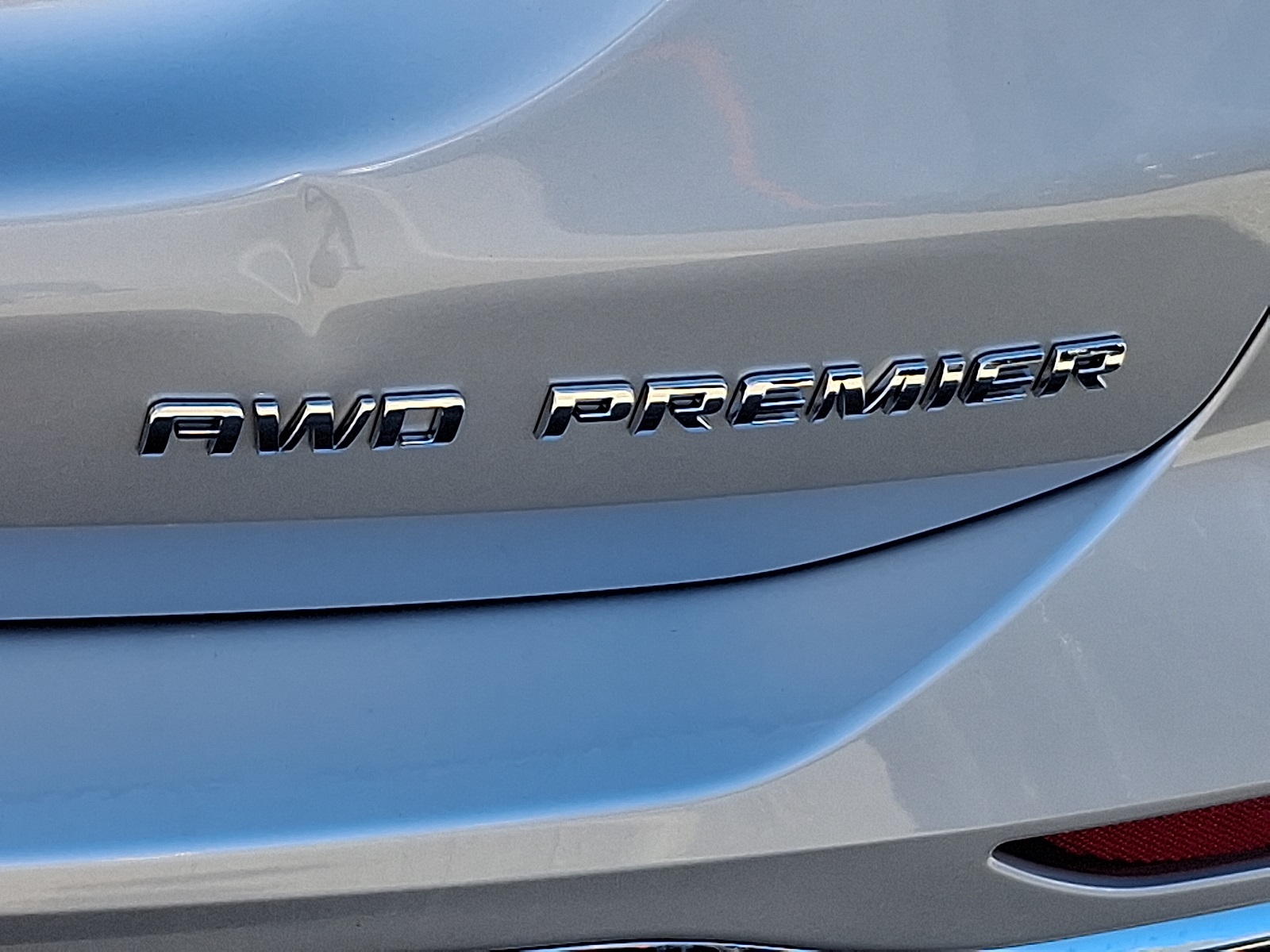 2019 Chevrolet Equinox Premier photo 32