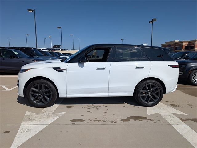 2024 Land Rover Range Rover Sport P400 Dynamic SE photo 2