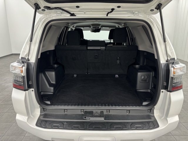 2023 Toyota 4Runner SR5 photo 7