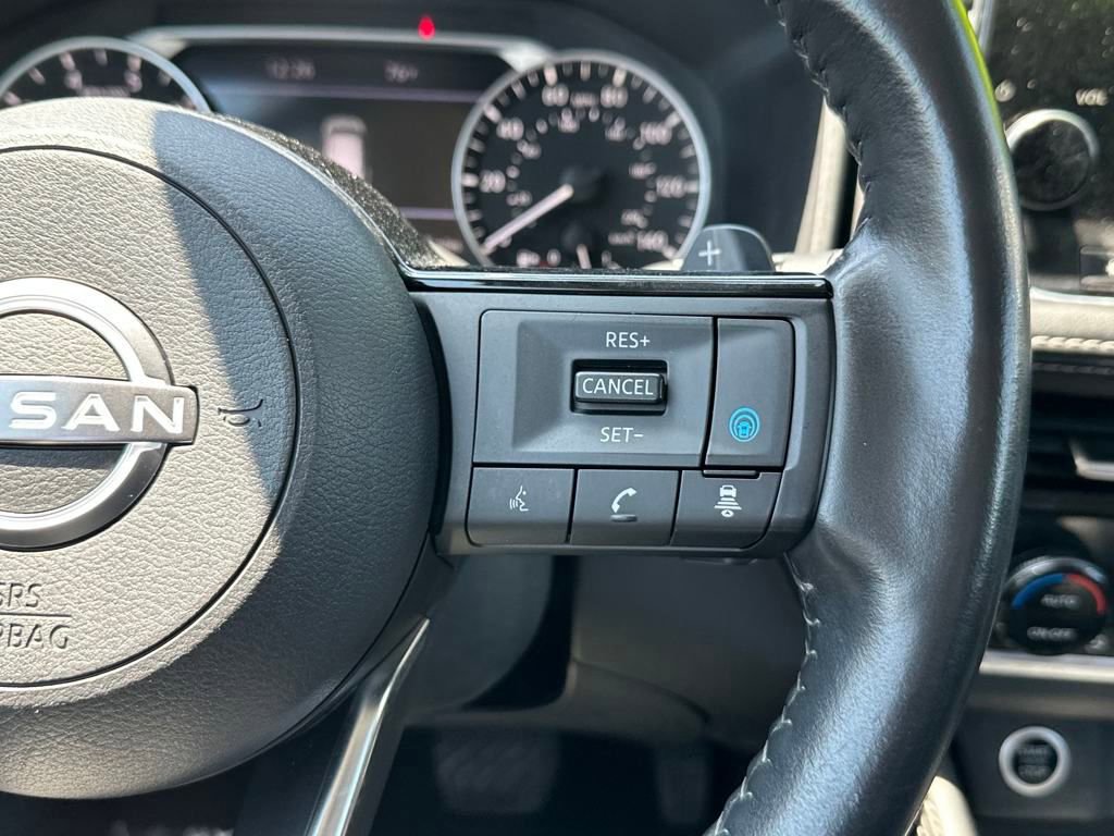 2023 Nissan Rogue SL photo 15