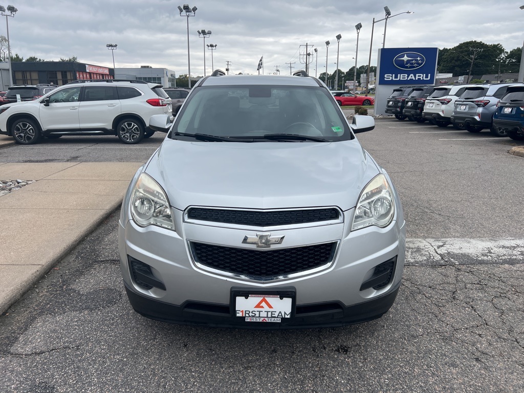 2015 Chevrolet Equinox LT photo 2