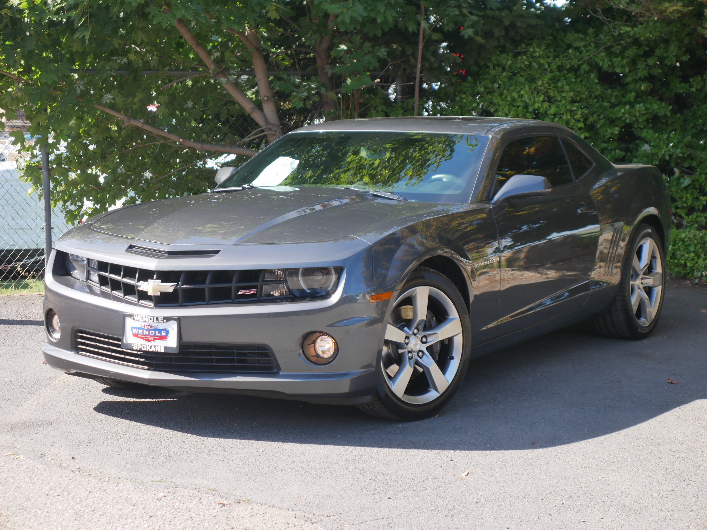 2010 Chevrolet Camaro 2SS photo 2